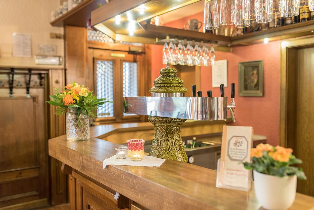 Gasthaus Zum Specht Хёсбах Экстерьер фото